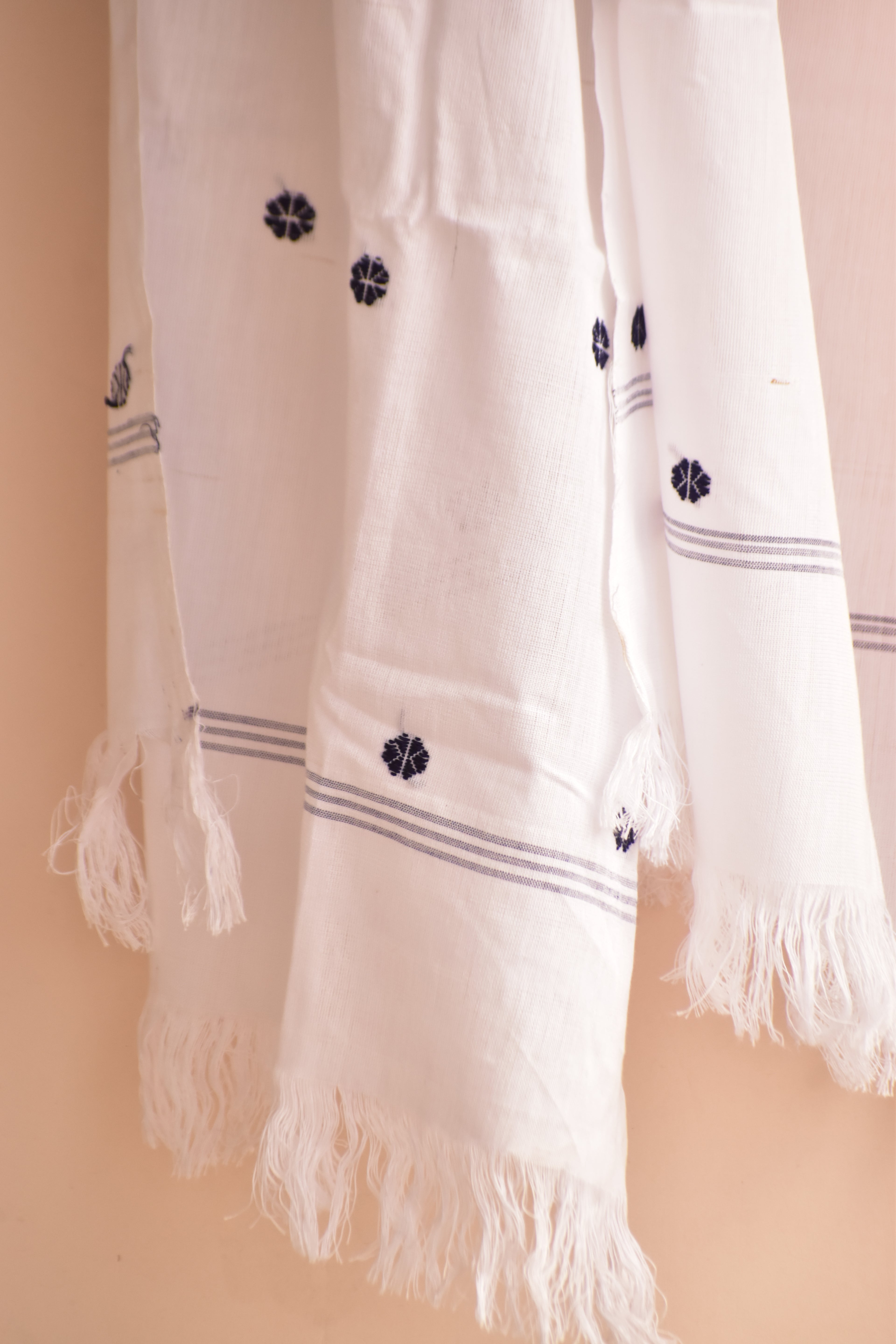 Handwoven Cotton Dupatta White & Blue Buta