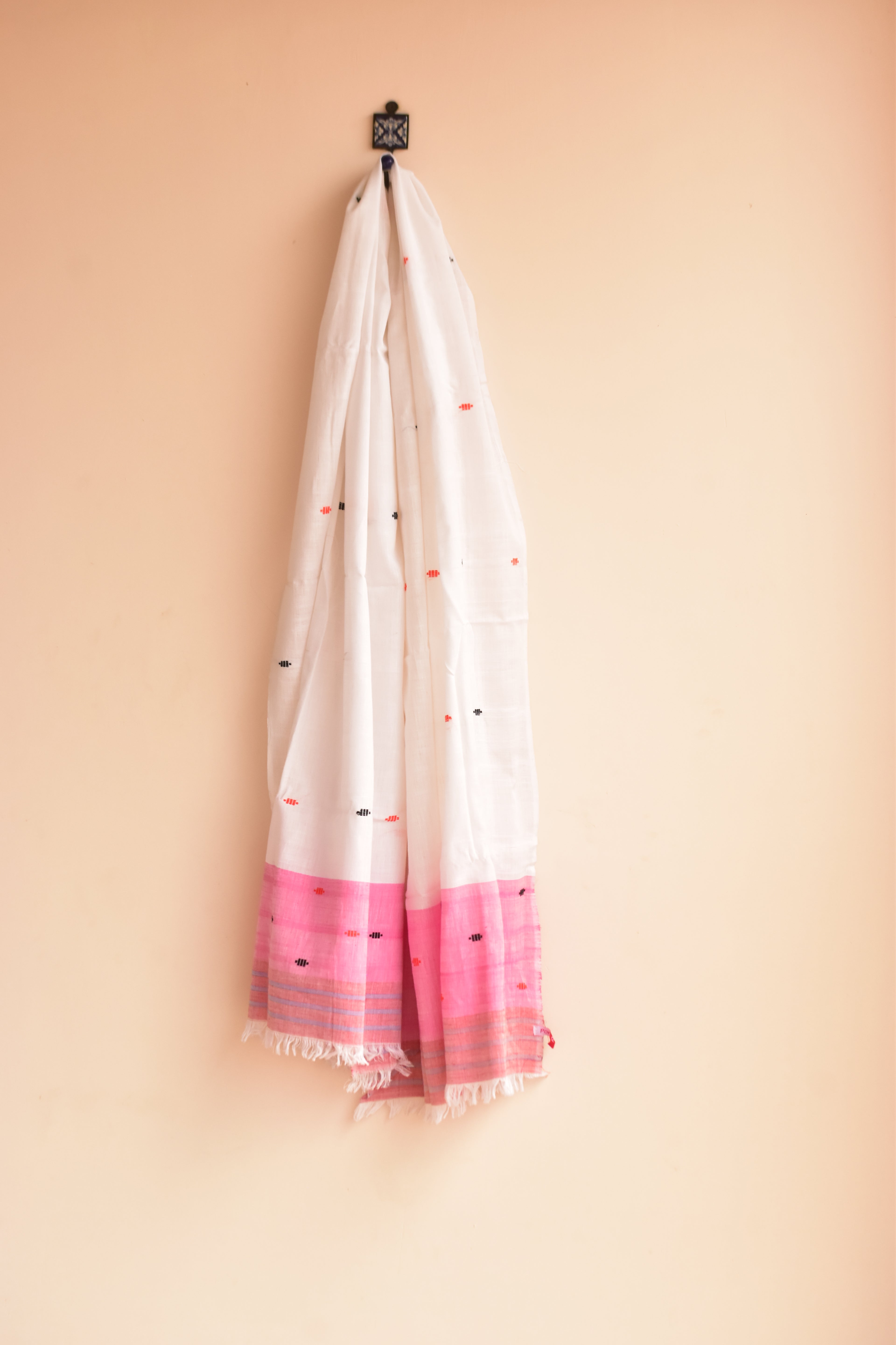 Handwoven Cotton Dupatta White, Black & Pink Buta