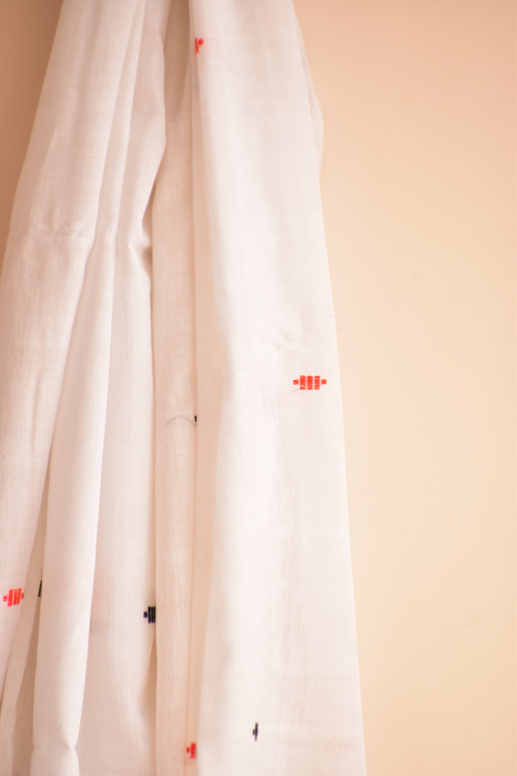 Handwoven Cotton Dupatta White, Black & Pink Buta