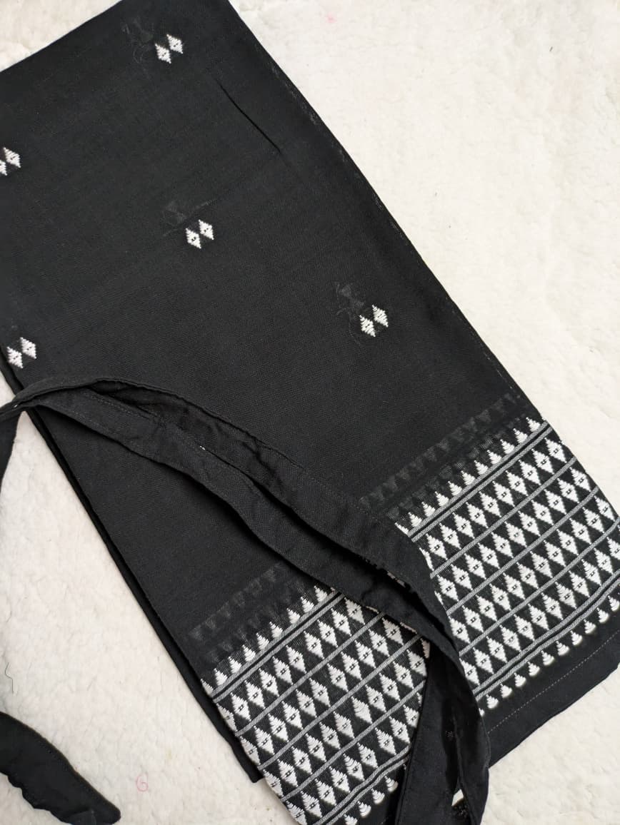 Handwoven Wraparound Black and White